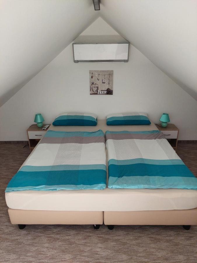 Ferienwohnung Pol-Lak Szolosgyorok Exterior foto